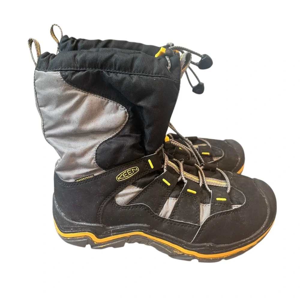 KEEN Winterport II WP Boot Black Yellow Youth Size‎ 5